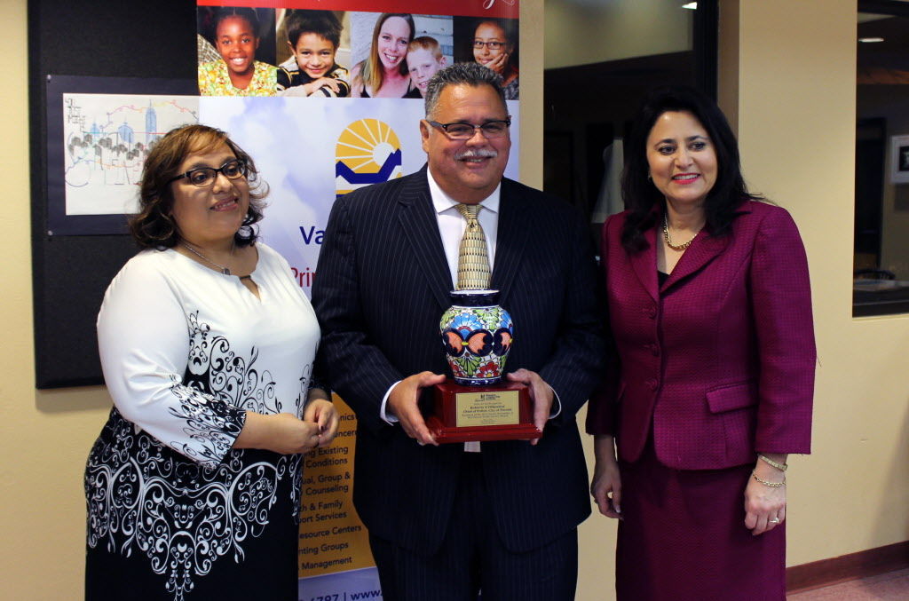 Hispanic Leadership Institute Graduates Fifth Tucson Class | News About ...