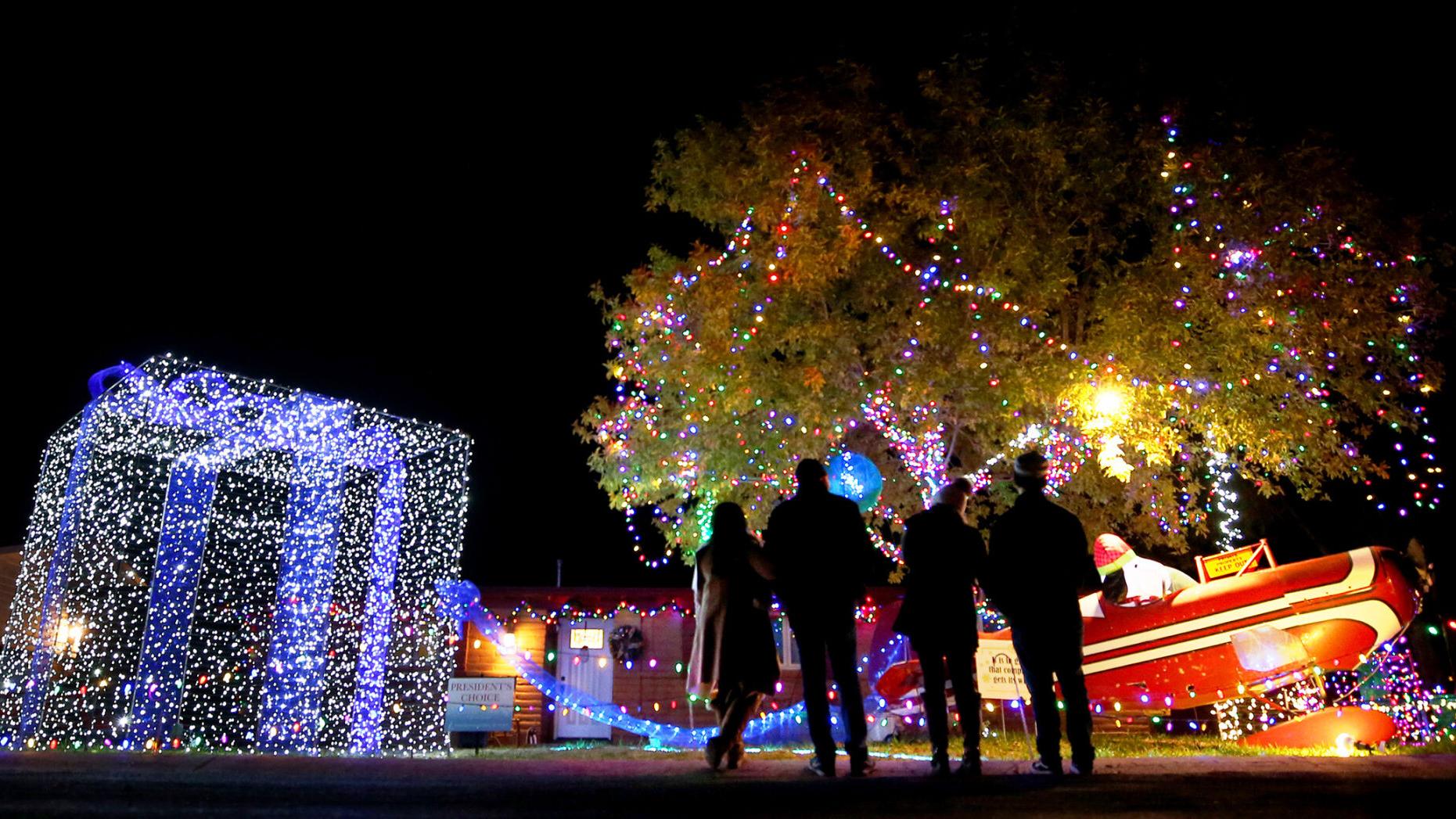 Tucson S Winterhaven Festival Of Lights Canceled This Year Due To Covid 19 Local News Tucson Com Christmas Lights Az 2021
