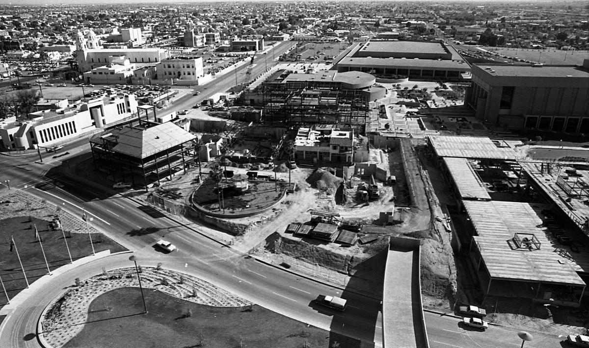 La Placita Village
