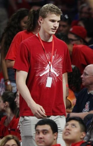 Center Markkanen will play big part for Cats next season