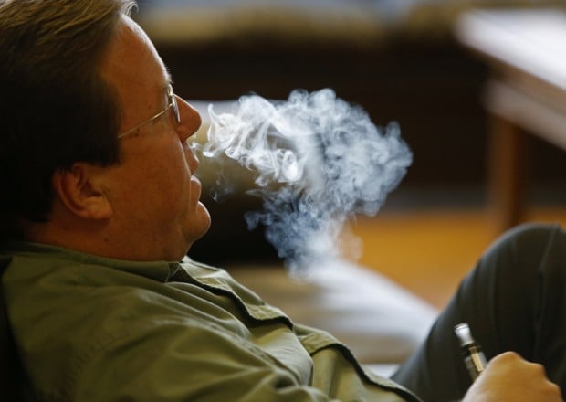 Another Tucson firm enters electronic cigarette market