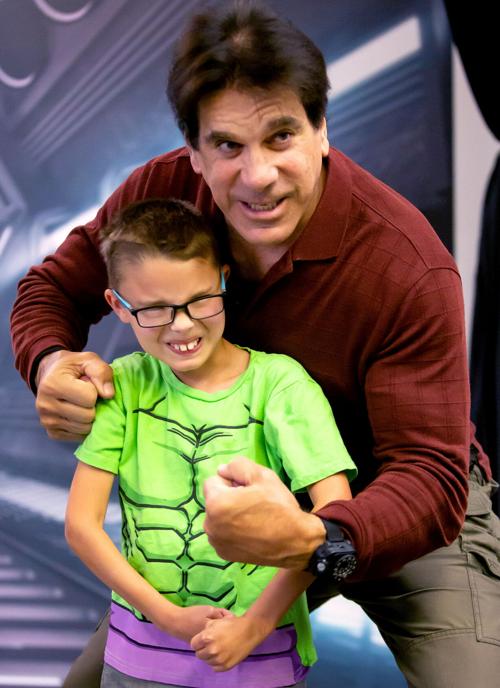 Lou Ferrigno visits Tucson