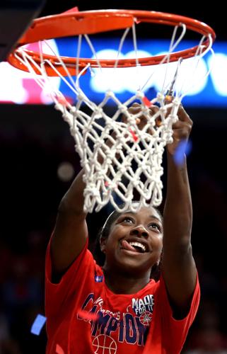 040719-spt-ua womens hoops-p5.jpg