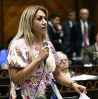 Arizona Legislature OKs bill to make teachers liable for 'antisemitism'