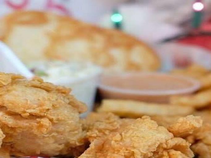 Raising Canes Opening Third Tucson Location This Fall Business News Tucsoncom