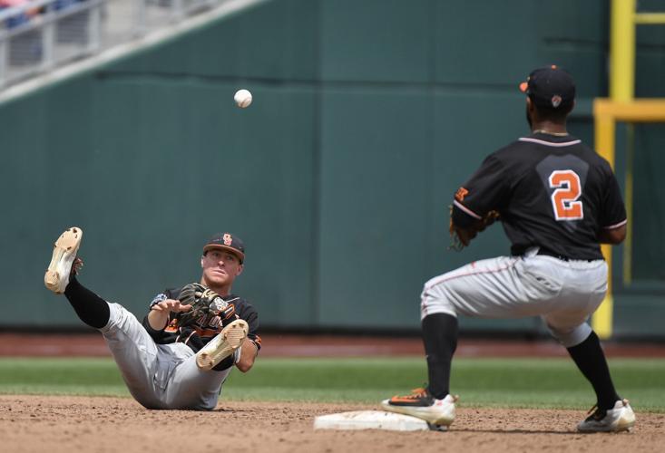 Arizona vs. Oklahoma State in College World Series