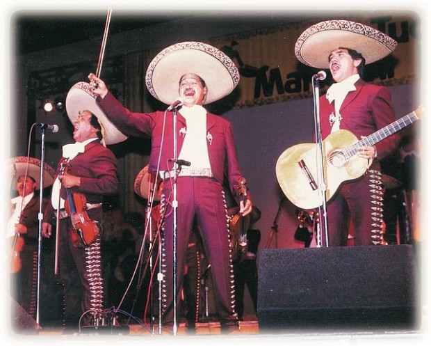 Festeja Festival del Mariachi unas regias bodas de plata  