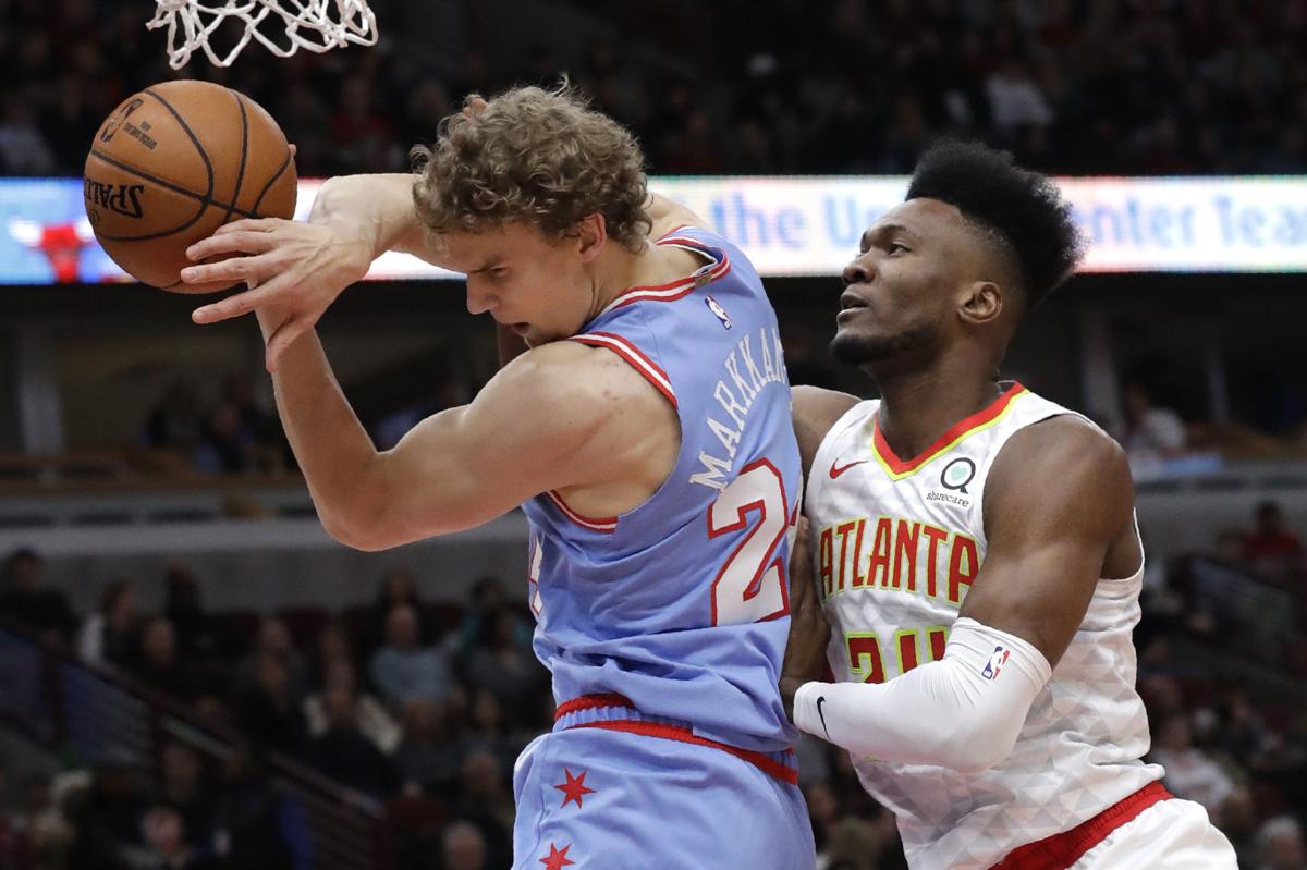 Hawks Bulls Basketball