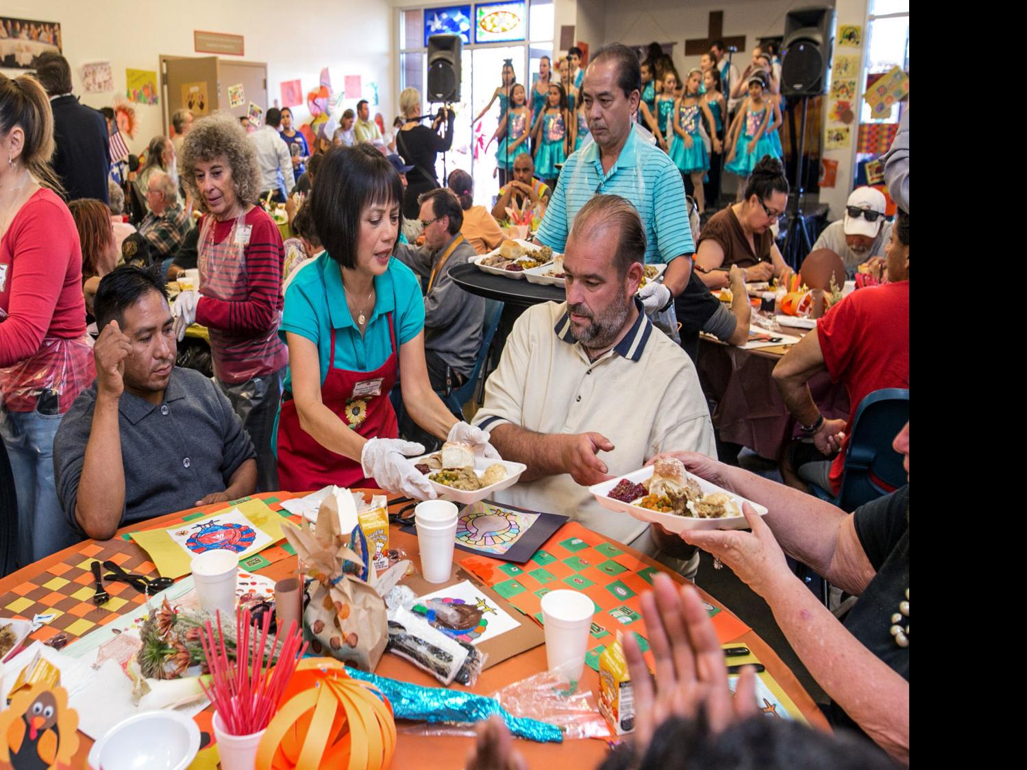 Tucson Thanksgiving Community Dinners In Need Of Volunteers Donations Local News Tucson Com