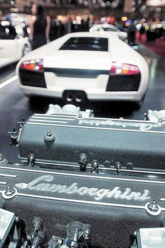 Lamborghini: El toro del asfalto cumple 60 años