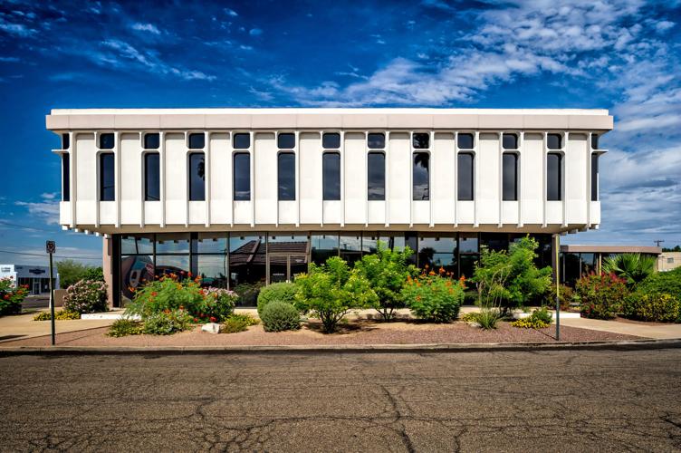 Sunshine Mile in Tucson (LE)