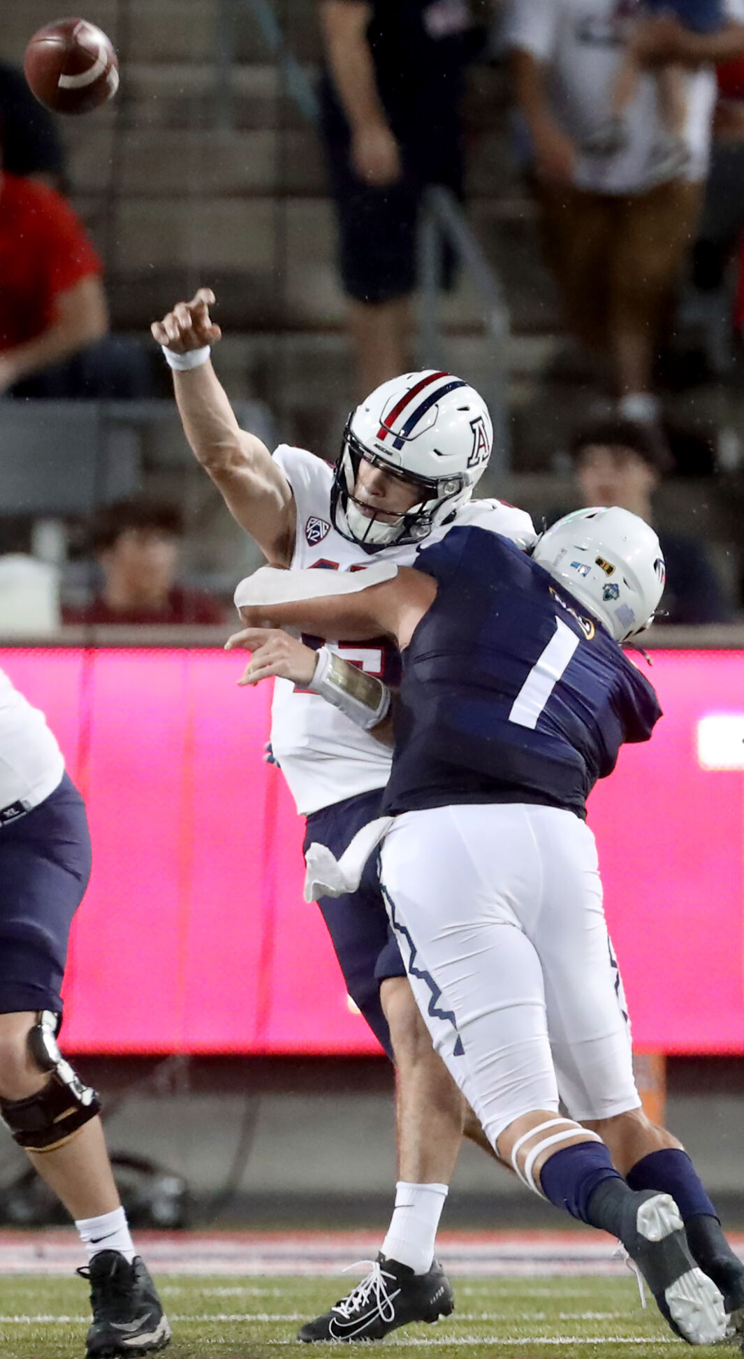 Arizona AD apologizes for football stadium entry delays, promises  improvement for NAU game - Arizona Desert Swarm