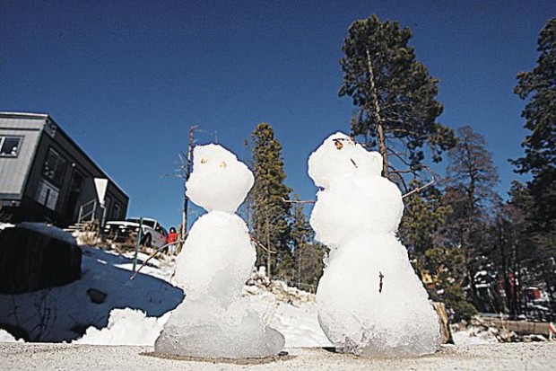 Winter: Howdy, powder  