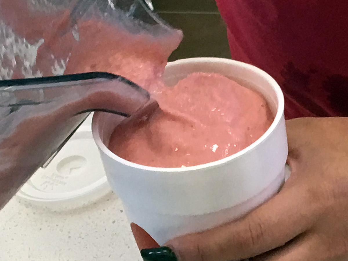 First of five planned Smoothie King shops opens on Tucson�s south side