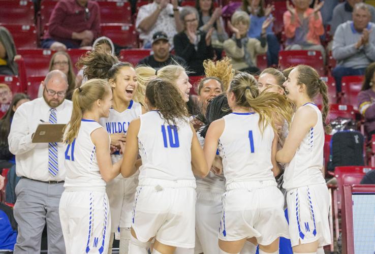 Sahuaro vs. Gilbert Mesquite girls basketball