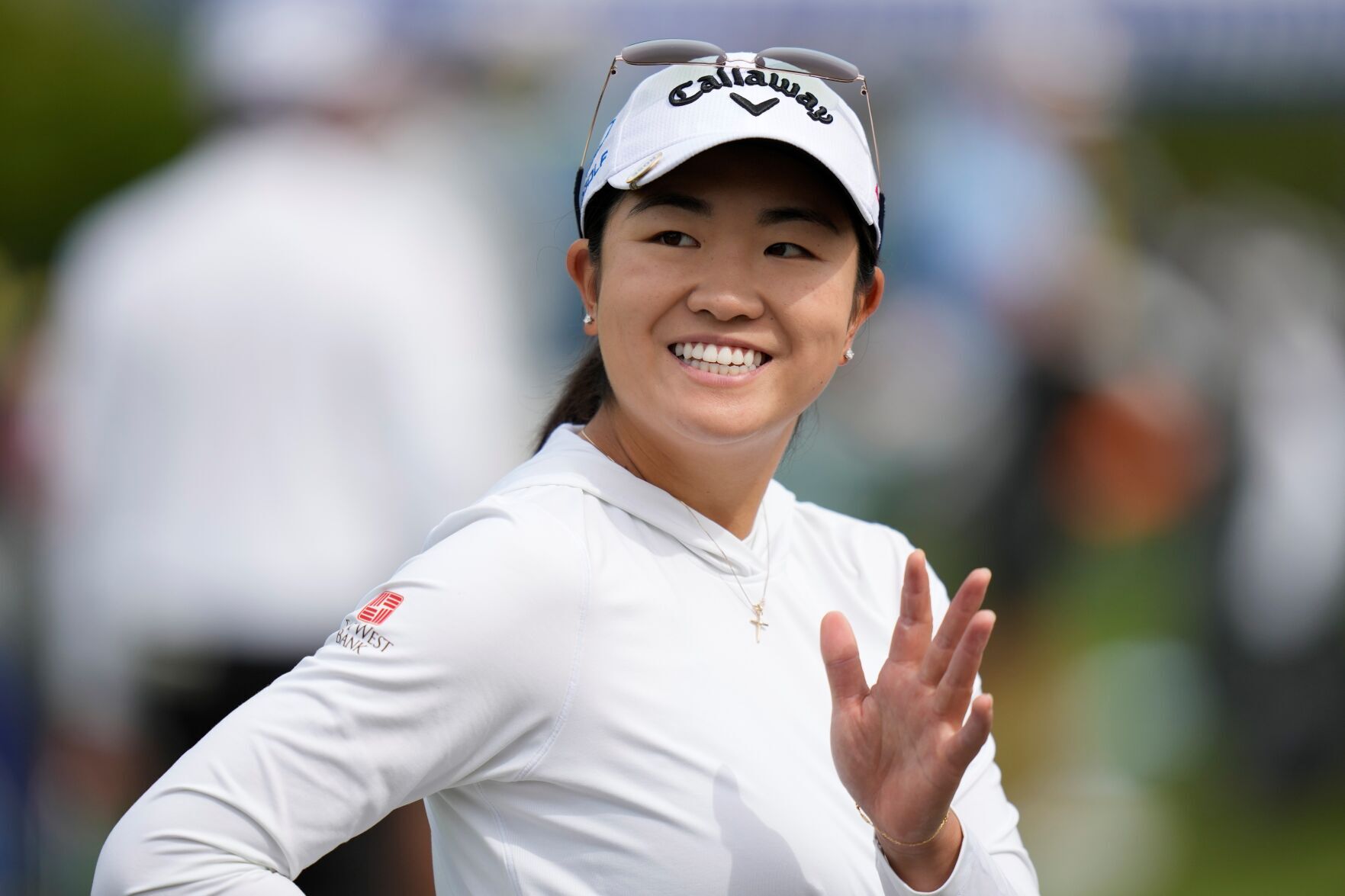 Zhang seeking to follow win in her pro debut with major title photo