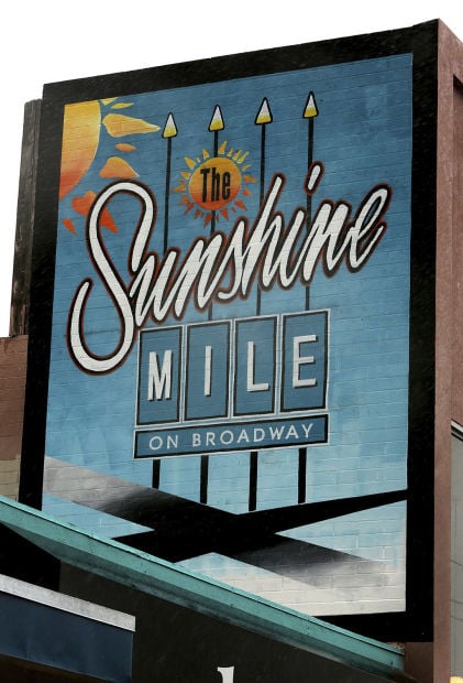 "The Sunshine Mile": Tucson merchants hope to revive old name for stretch of Broadway
