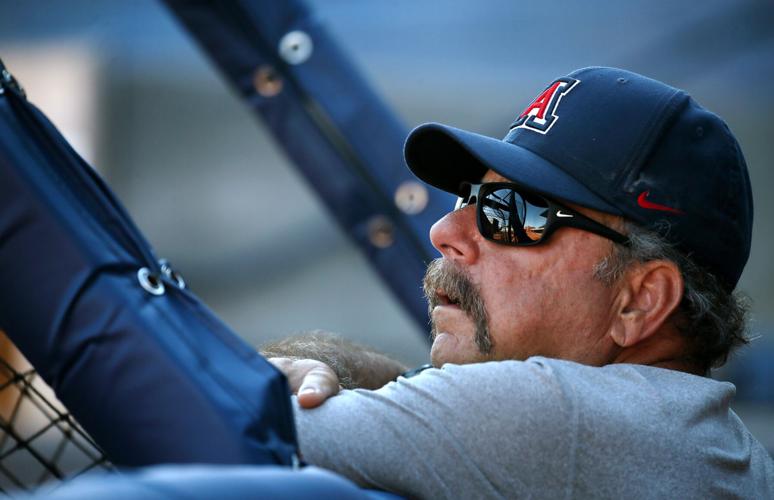 012420-spt-ua softball-p10.jpg