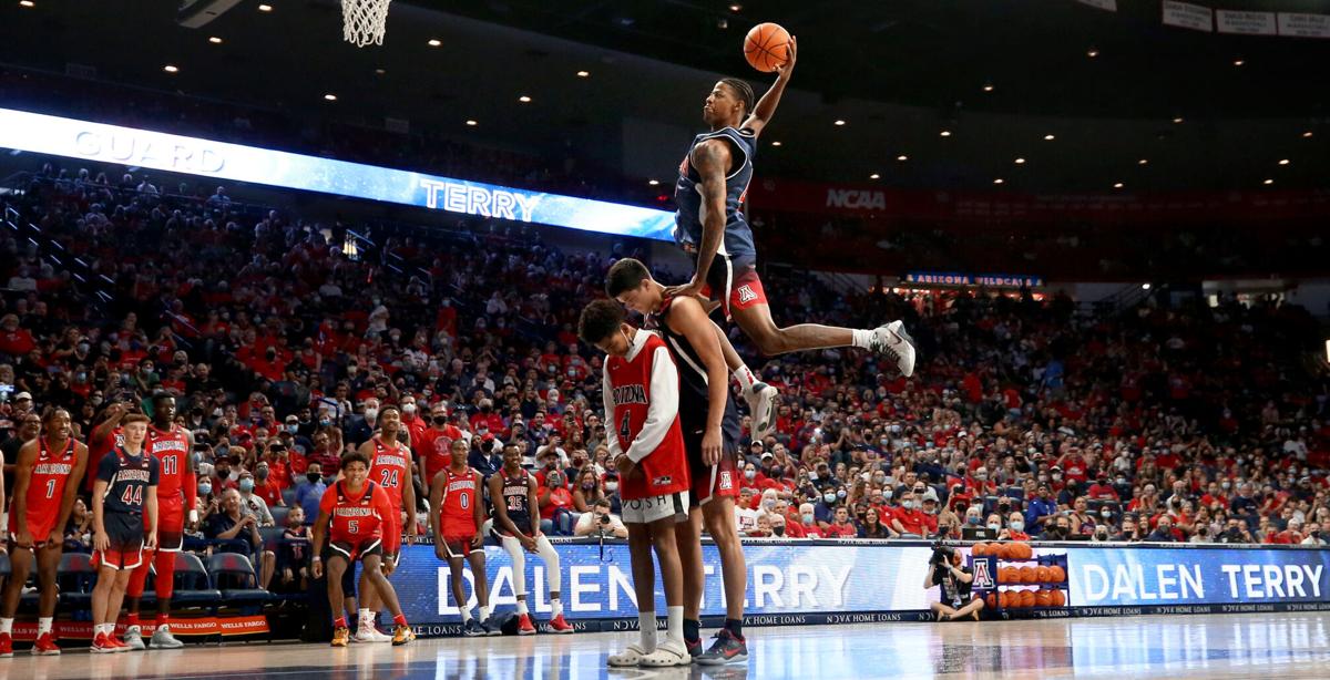 100321-tuc-spt-uabkredblue-p1