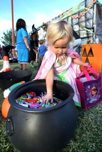 Halloween candy can get you a sweet deal at the zoo