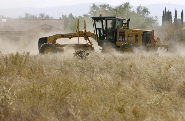 Monument Fire nears Sierra Vista