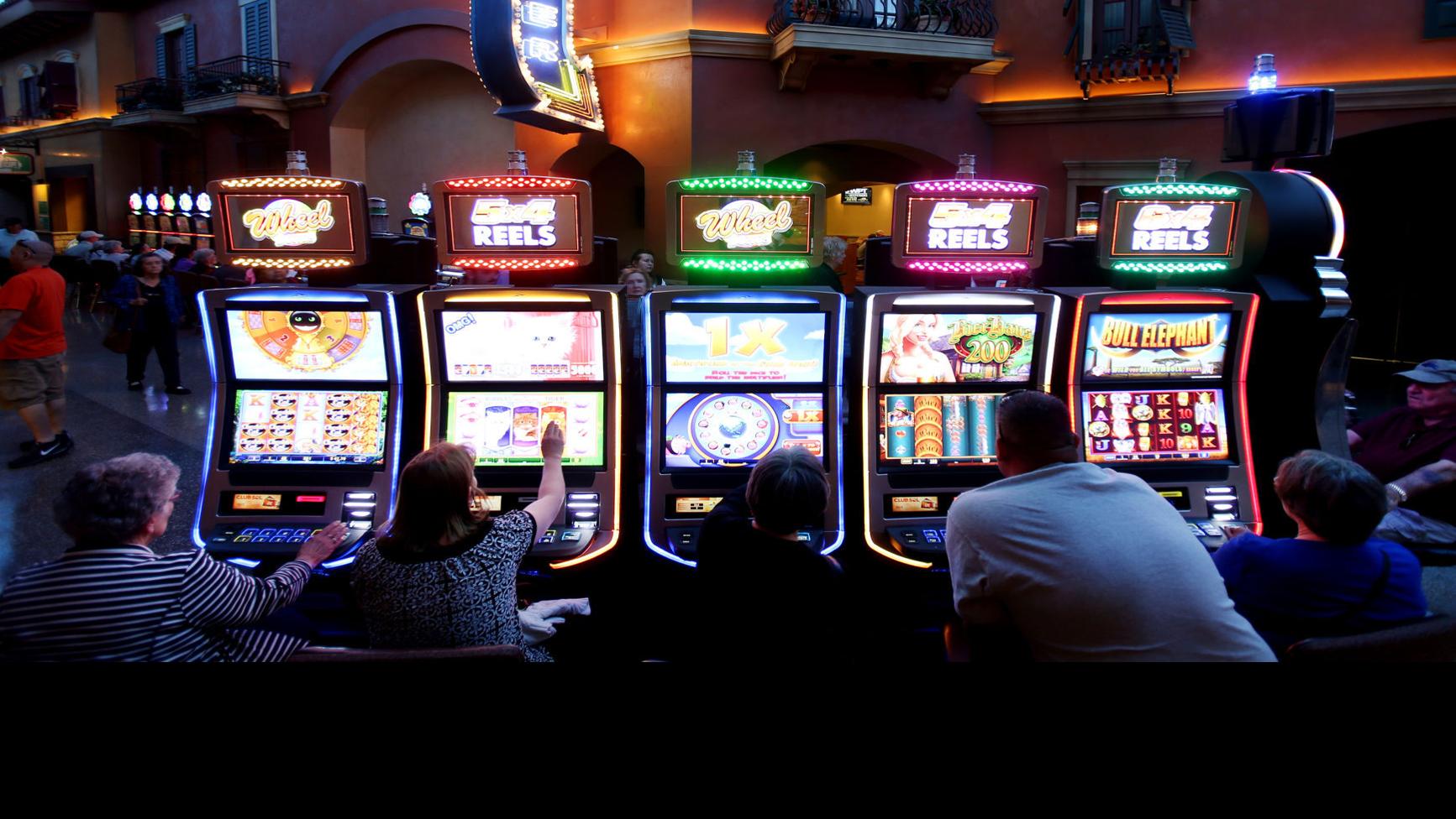 Expanded gaming plan for Arizona draws concerns from legislators, regents,  bars