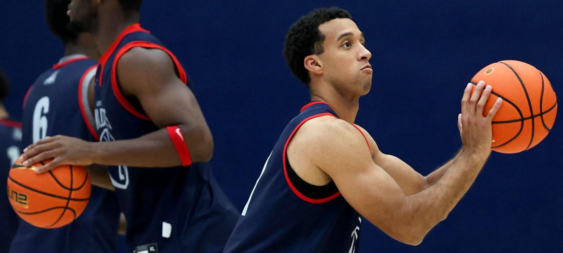 Arizona mens basketball practice