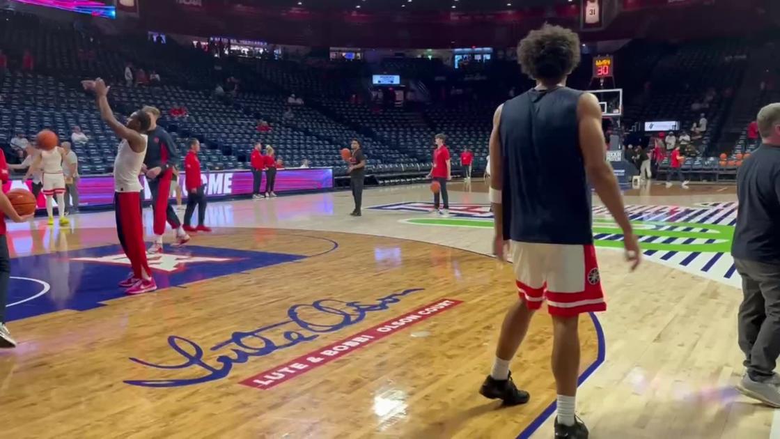 VIDEO: Koa Peat goes through early drills before Kansas game
