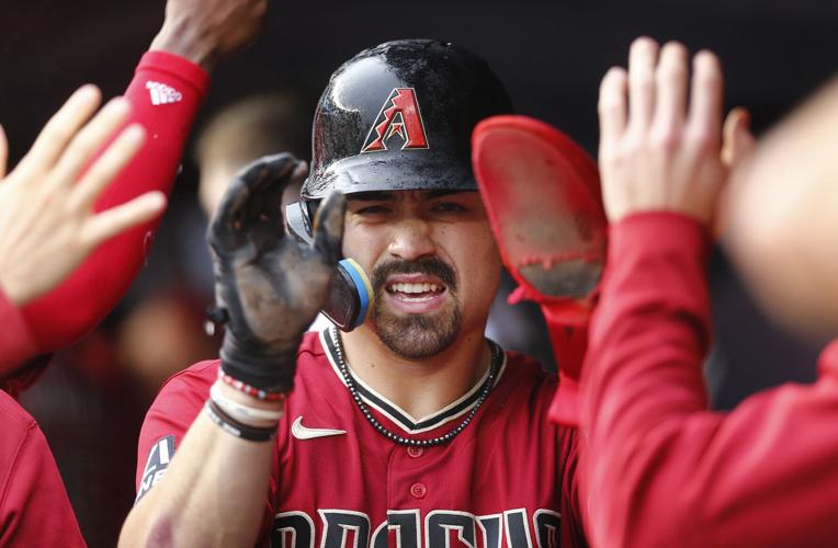 Diamondbacks give back to Tucson youth