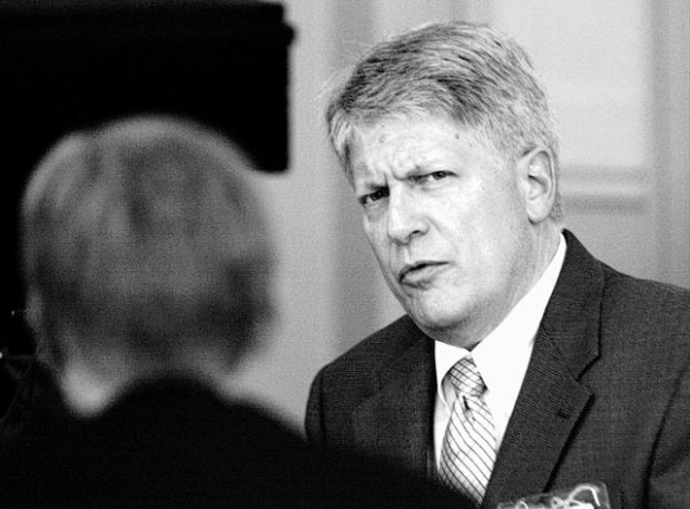 Nifong to quit as DA after admitting to improper statements in Duke case  