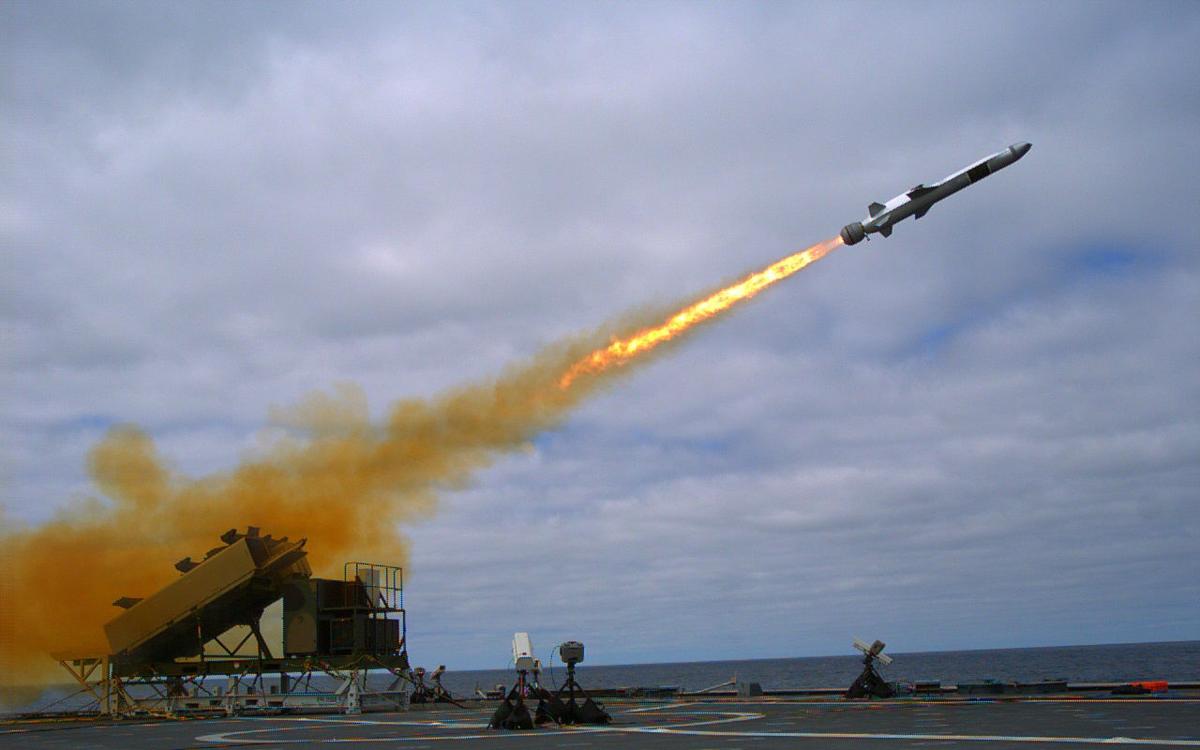 Raytheon looks to add naval missile program