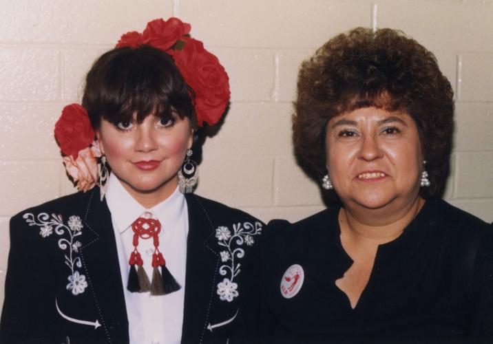 Linda Ronstadt and Elva Flores