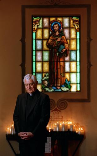Monsignor Arsenio Carrillo