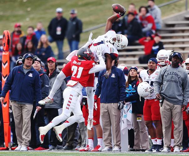 Arizona Wildcats vs. New Mexico Lobos in the New Mexico Bowl