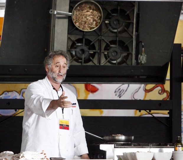 Janos closing namesake restaurant