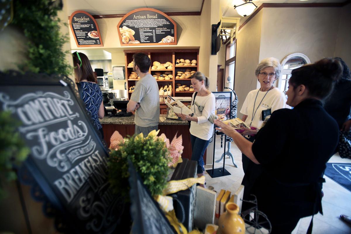 Kneaders opens first of 3 Tucsonarea restaurants Restaurants