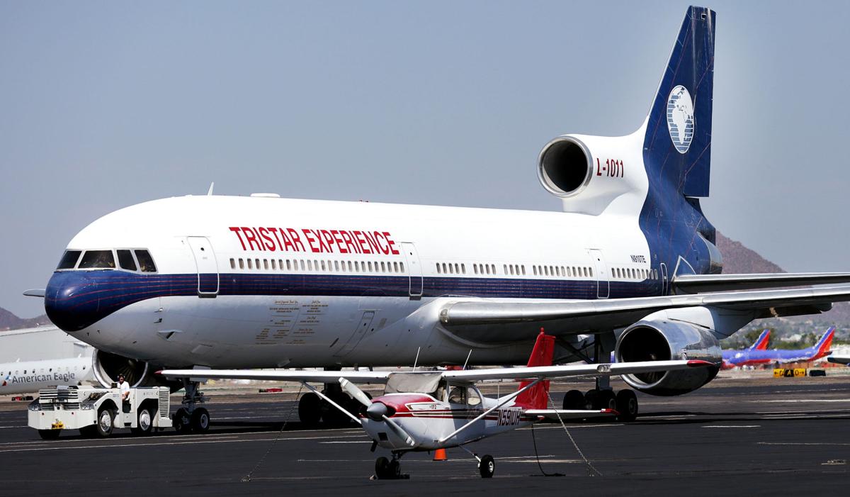 Lockheed L-1011