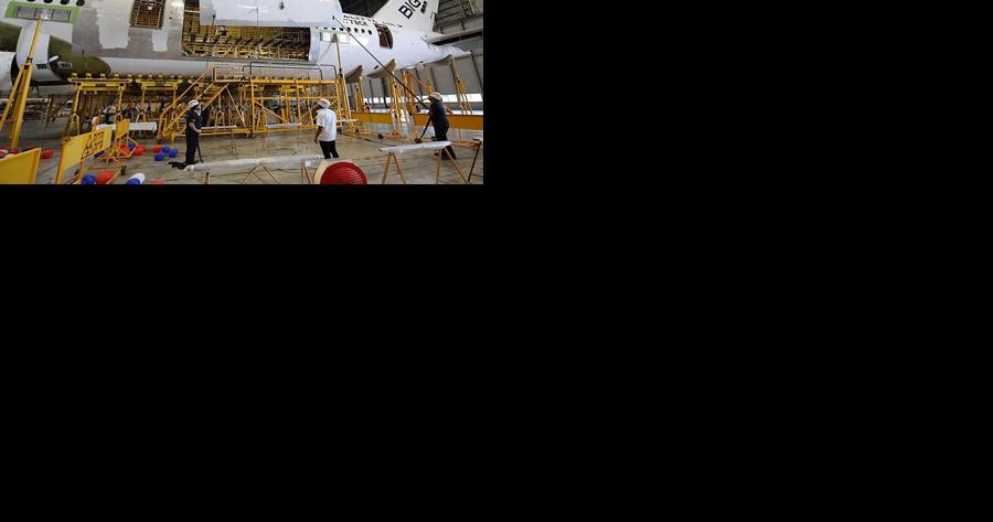 Tucson firm to hire 300 to convert airliners to freighters - Vimarsana News