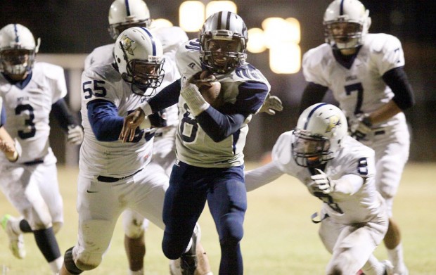 D-II Quarterfinals: Ironwood Ridge 42, Glendale Apollo 30: Nighthawks score 28 straight, take control    