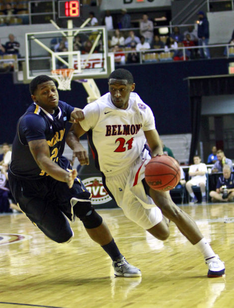 As nation's top 3-point artist, Clark has Wildcats' attention