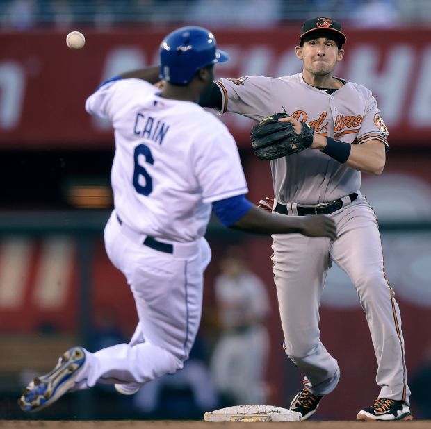 Photo: J.J. Hardy slide in Baltimore, MD - WAG2012090705 