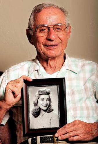 War-crossed lovers reunite after 66 years  