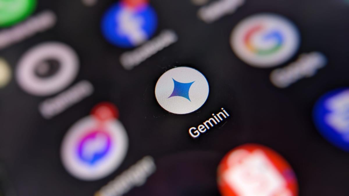 Google wants right to bundle Gemini AI app with Maps, YouTube