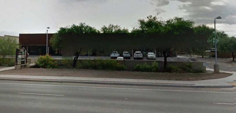 3122 N. Campbell Ave.