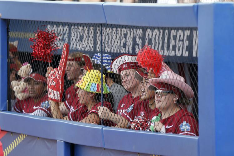 NCAA-Cheer Up Softball