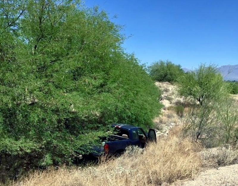 Tucson police ID man killed in crash on Golf Links