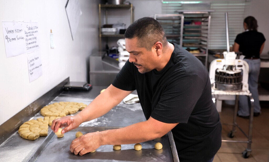 Luis Bakery