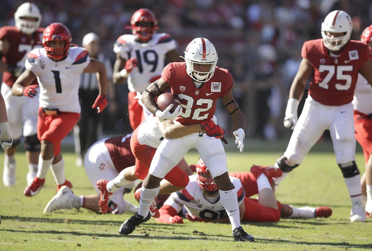 Wildcats Shuffle Qbs But Can T Stop Stanford S In 41 31 Loss On