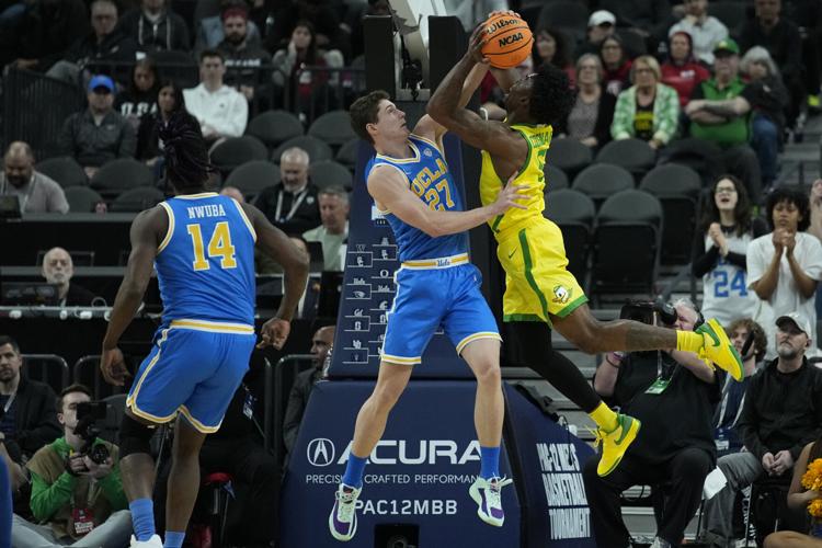 P12 UCLA Oregon Basketball