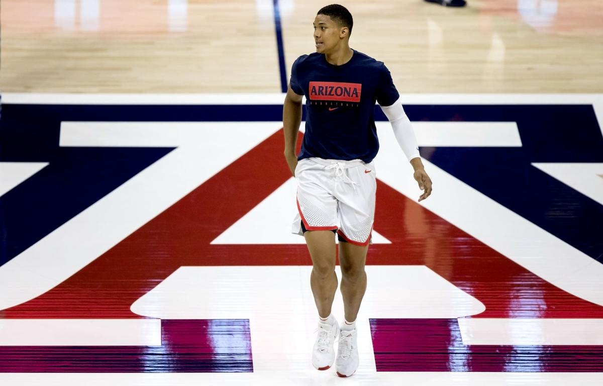 Ira Lee before Arizona-Illinois game
